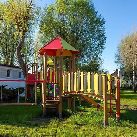 Przyczepa Campingowa Campingplatz Grzybowo (West Pomeranian)
